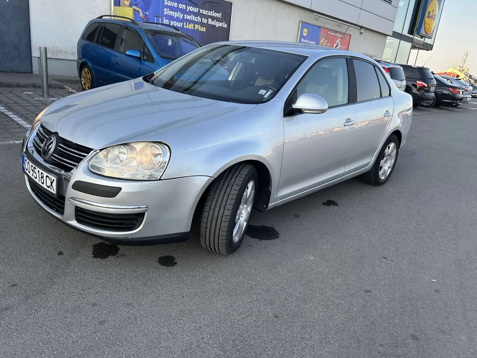 VW Jetta  - изображение 10