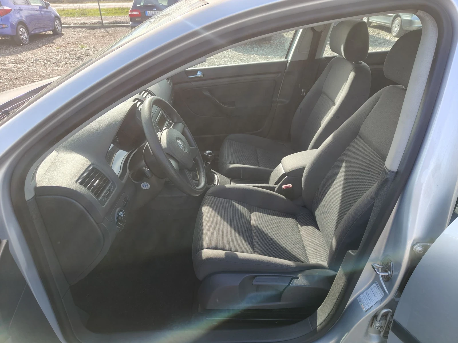 VW Golf 1.6 i 102 ks | Mobile.bg   11