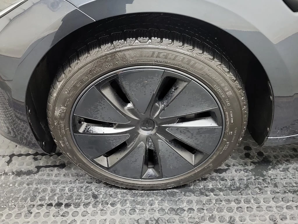 Tesla Model 3 * LONG RANGE * CARFAX *    | Mobile.bg   17