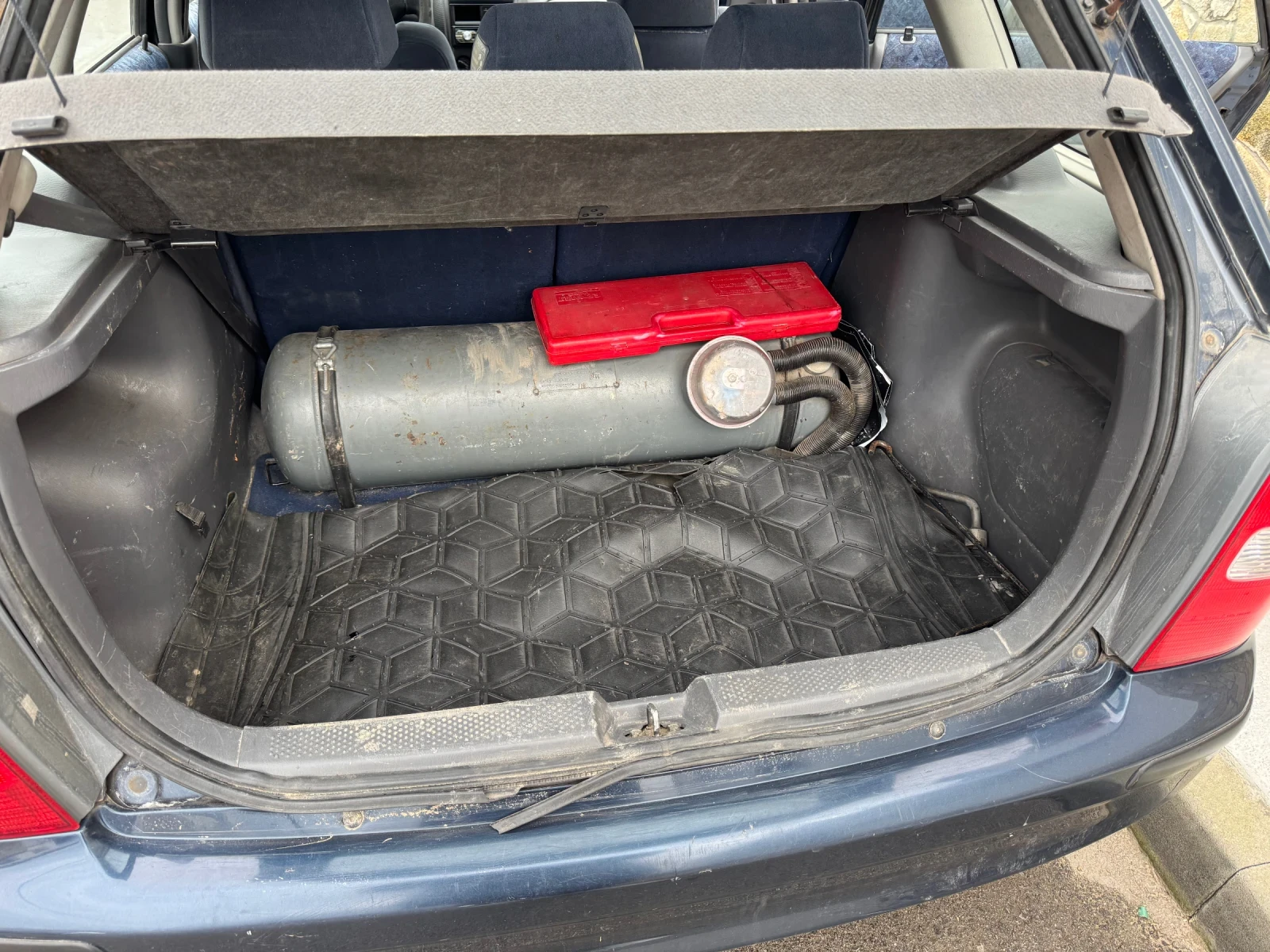 Mazda 323 | Mobile.bg � ����������� 6