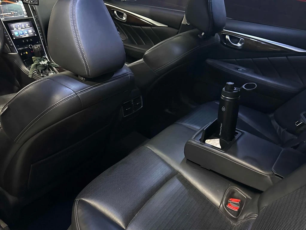 Infiniti Q50 * Red Sport 400 * CARFAX * ЦЕНА ДО БГ - изображение 10