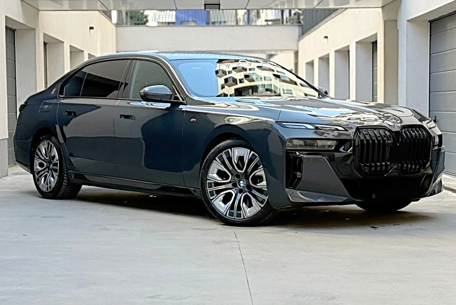 BMW 740 BMW 740 B&W* TV* LASER* SKY* CHAUFFEUR* FULL MAXX - изображение 9