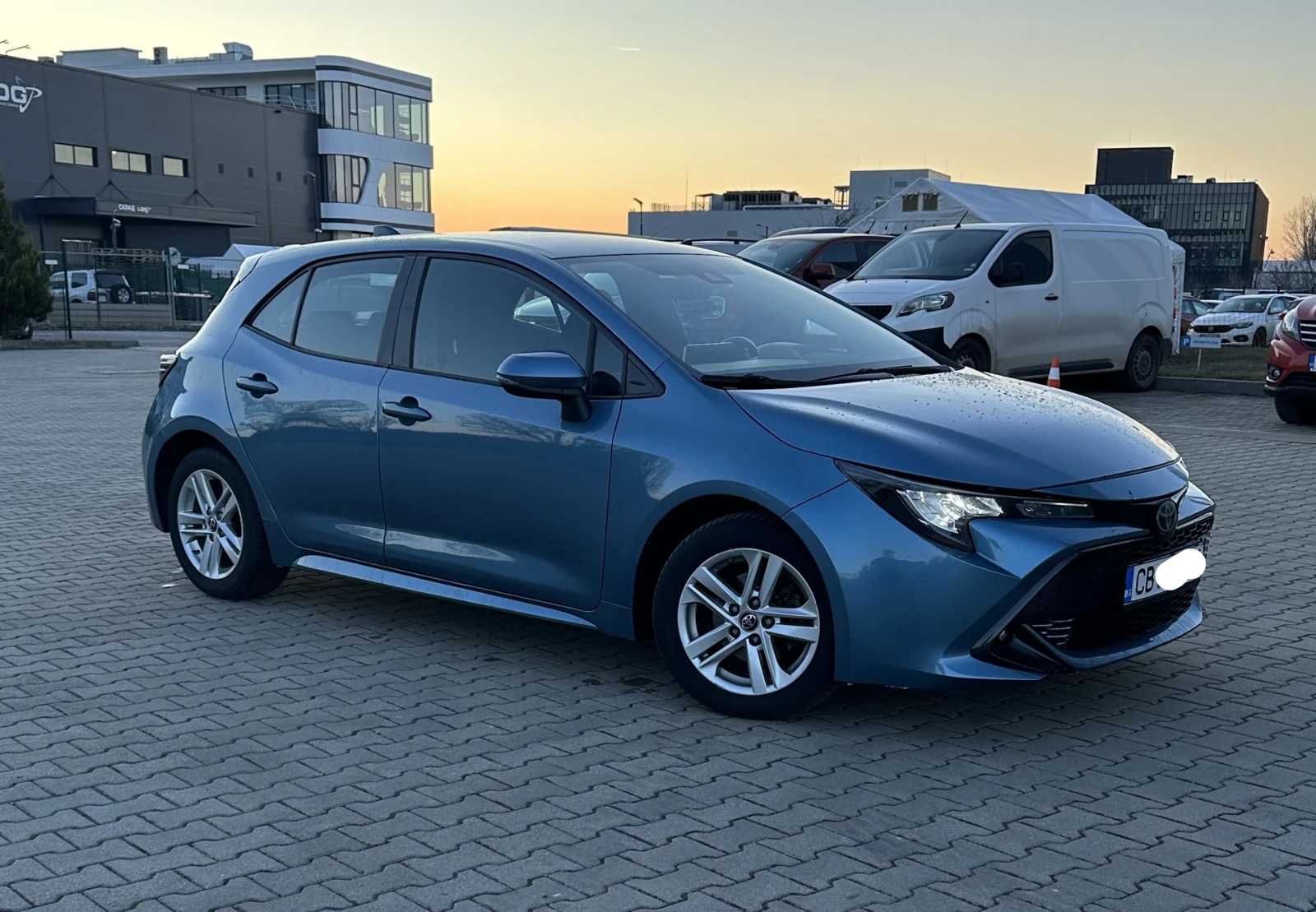 Toyota Corolla  - изображение 3