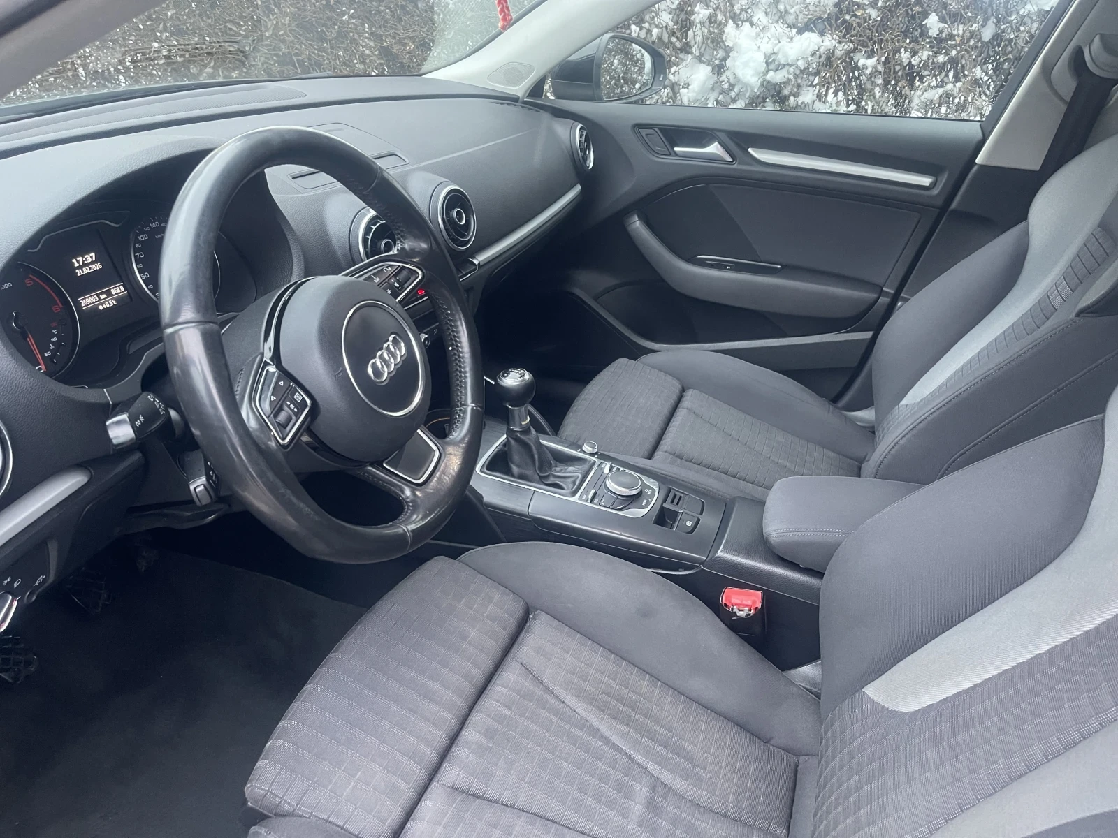 Audi A3  - изображение 3