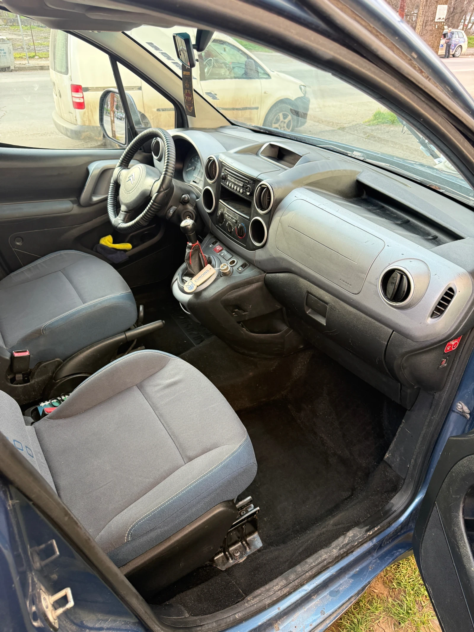 Citroen Berlingo 1.6HDI - изображение 6