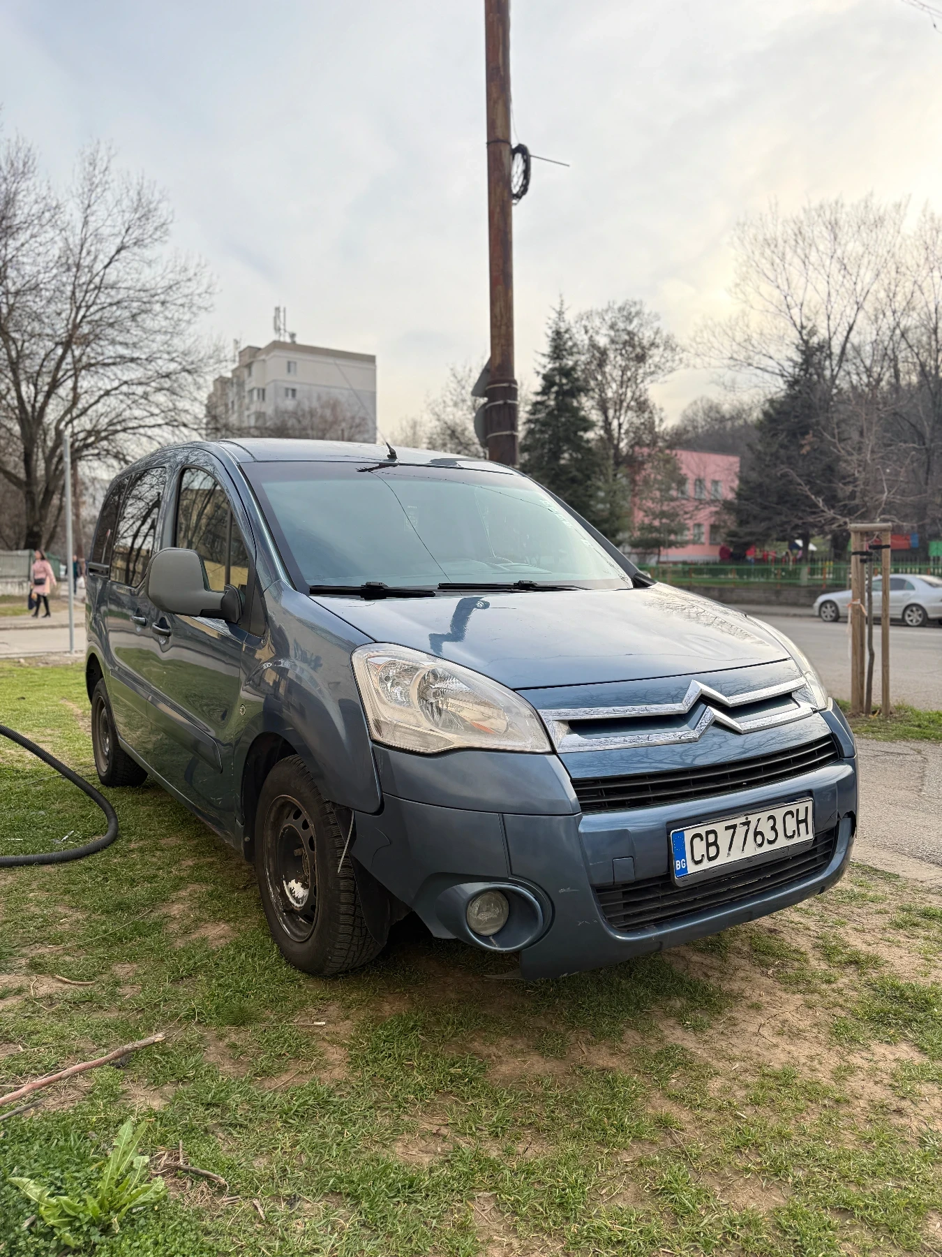 Citroen Berlingo 1.6HDI - изображение 2