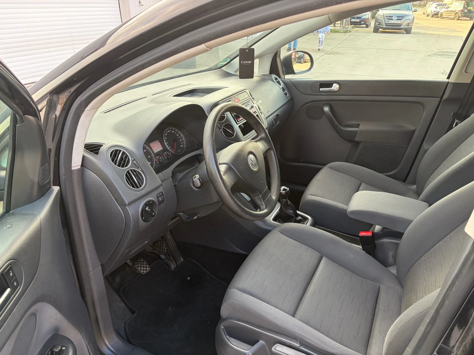 VW Golf Plus 1, 6i 102 k.c , снимка 10 - Автомобили и джипове - 53738165