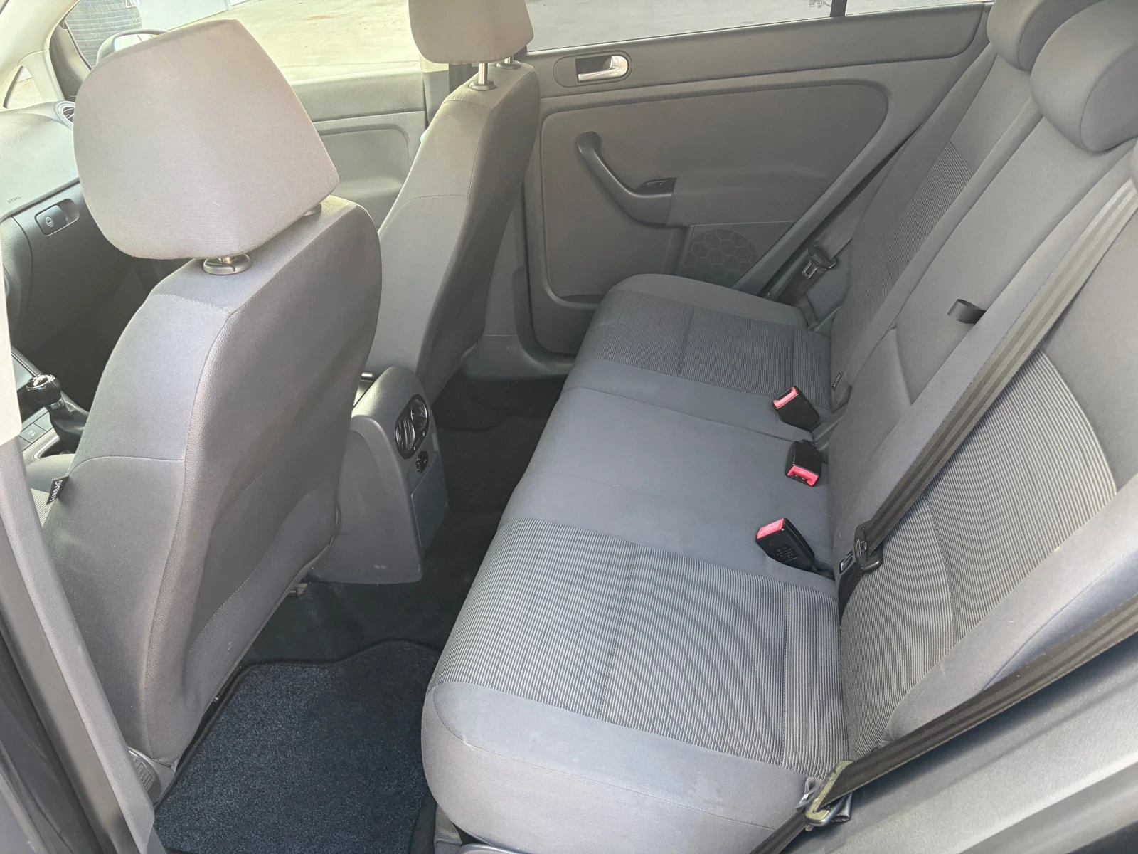 VW Golf Plus 1, 6i 102 k.c , снимка 11 - Автомобили и джипове - 53738165