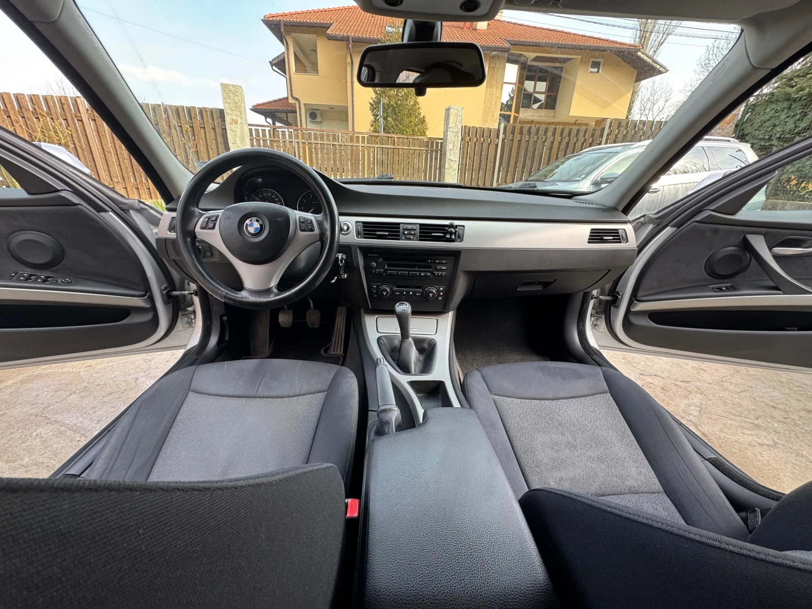 BMW 318, снимка 9 - Автомобили и джипове - 53810186