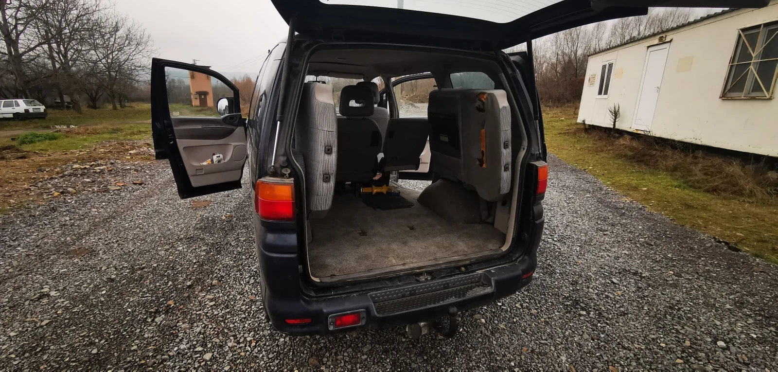 Mitsubishi Space gear, снимка 6 - Автомобили и джипове - 53923273