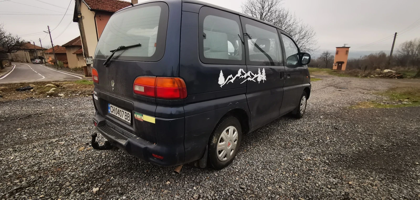 Mitsubishi Space gear, снимка 3 - Автомобили и джипове - 53923273