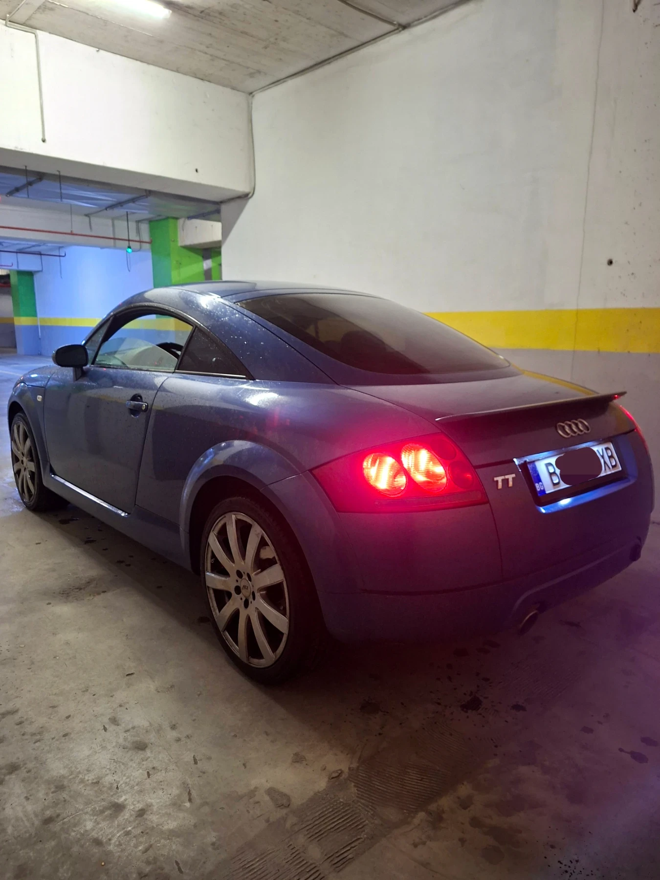 Audi Tt 1.8T-ГАЗ-БЕЗ ЗАБЕЛЕЖКИ-ФАРОВЕ С ЛУПИ-НОВИ ГУМИ, снимка 7 - Автомобили и джипове - 54062071