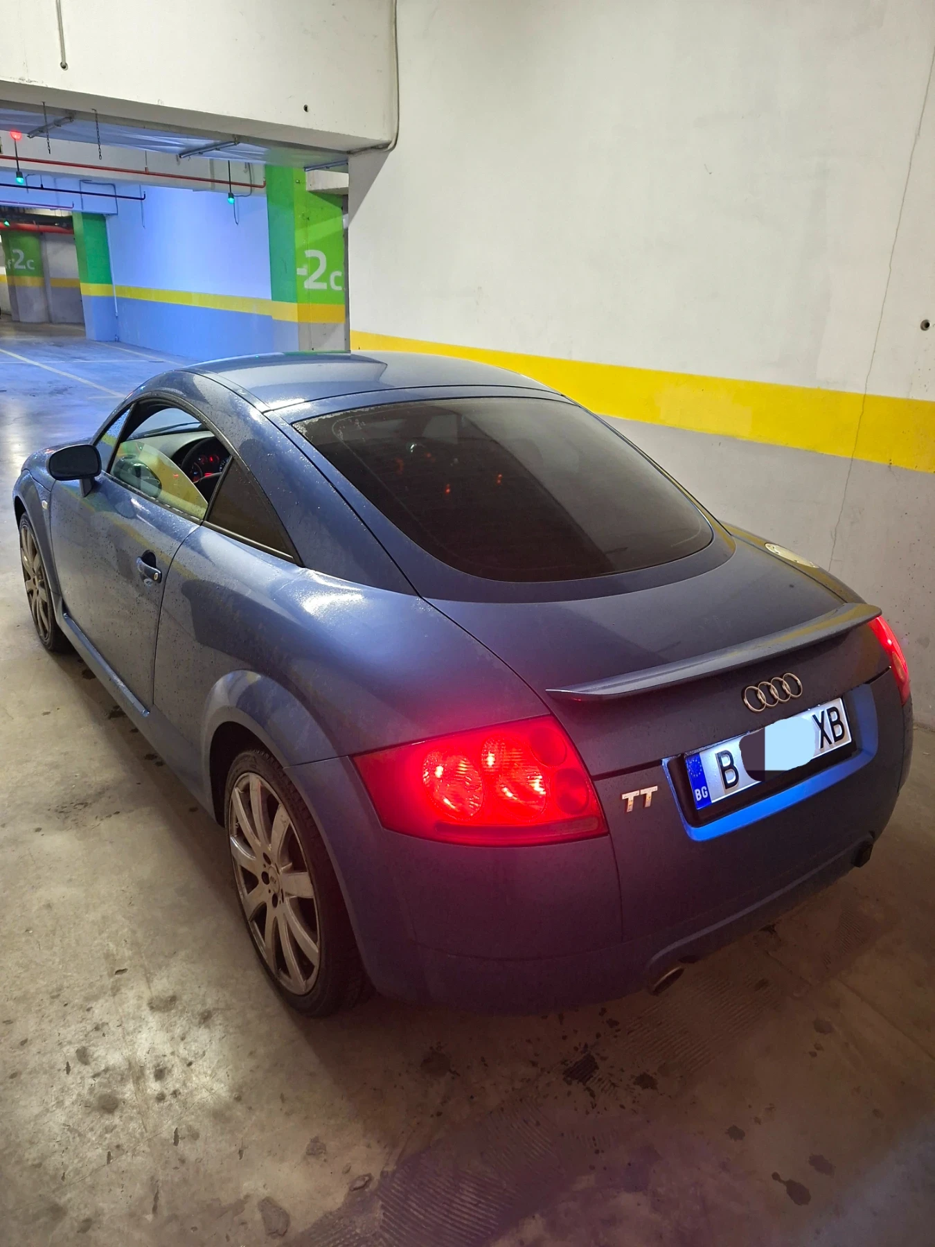 Audi Tt 1.8T-ГАЗ-БЕЗ ЗАБЕЛЕЖКИ-ФАРОВЕ С ЛУПИ-НОВИ ГУМИ, снимка 5 - Автомобили и джипове - 54062071