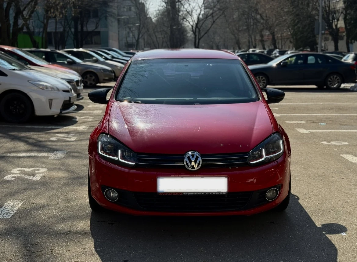 VW Golf 2tdi;Уникат;6ск;Подгреви;Нави;Нов внос