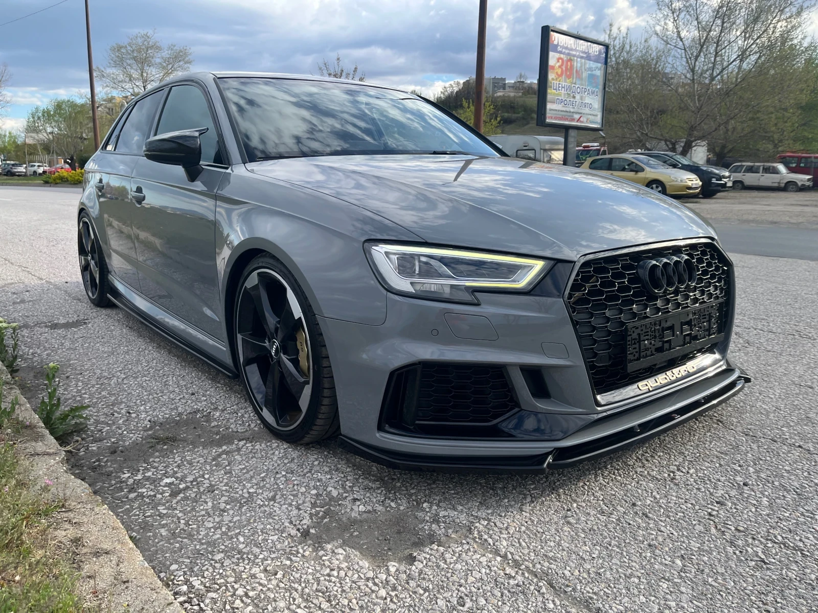 Audi Rs3 RS3 Gold Edition Top, снимка 6 - Автомобили и джипове - 54141874