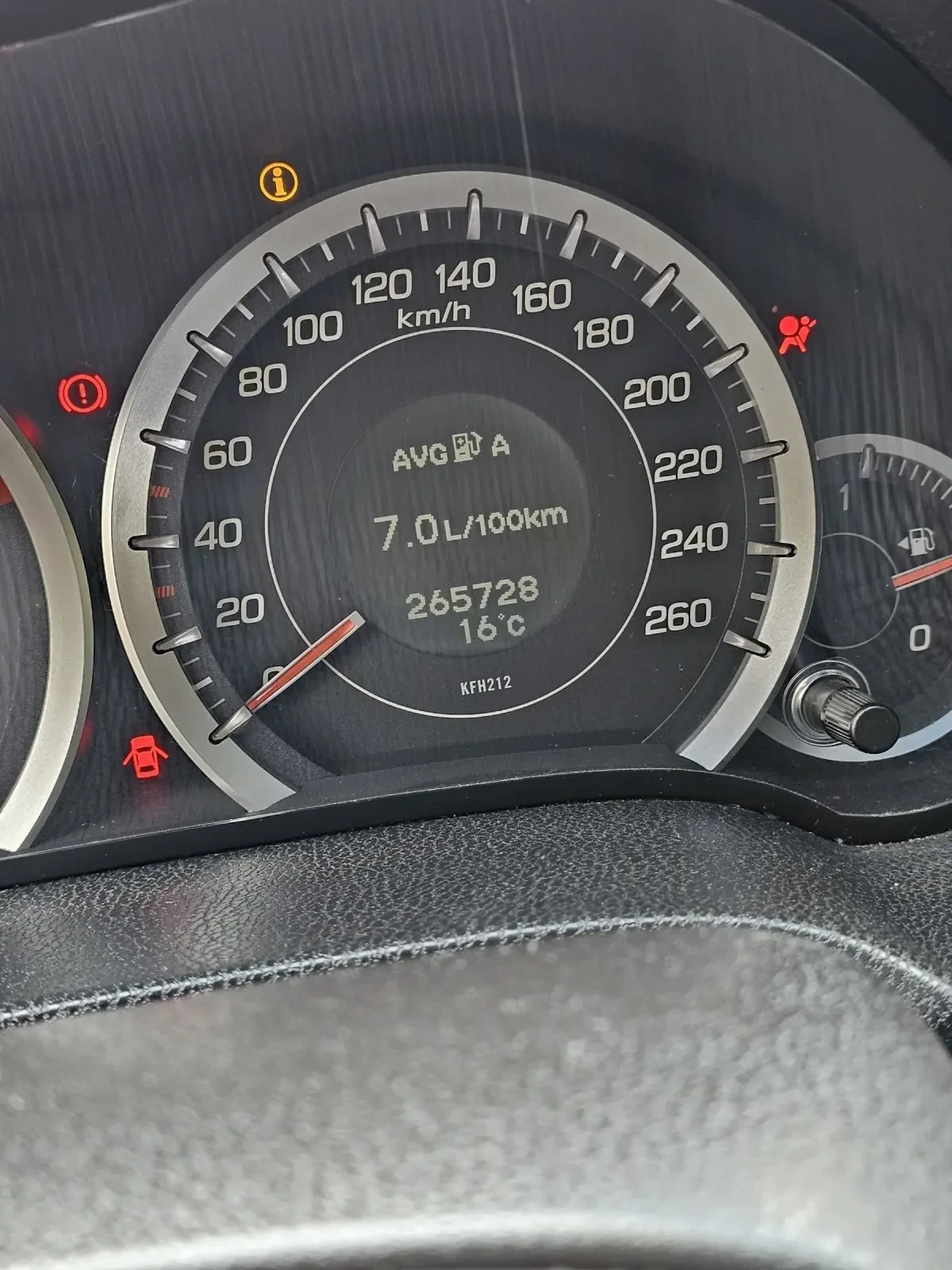 Honda Accord, снимка 8 - Автомобили и джипове - 54144657