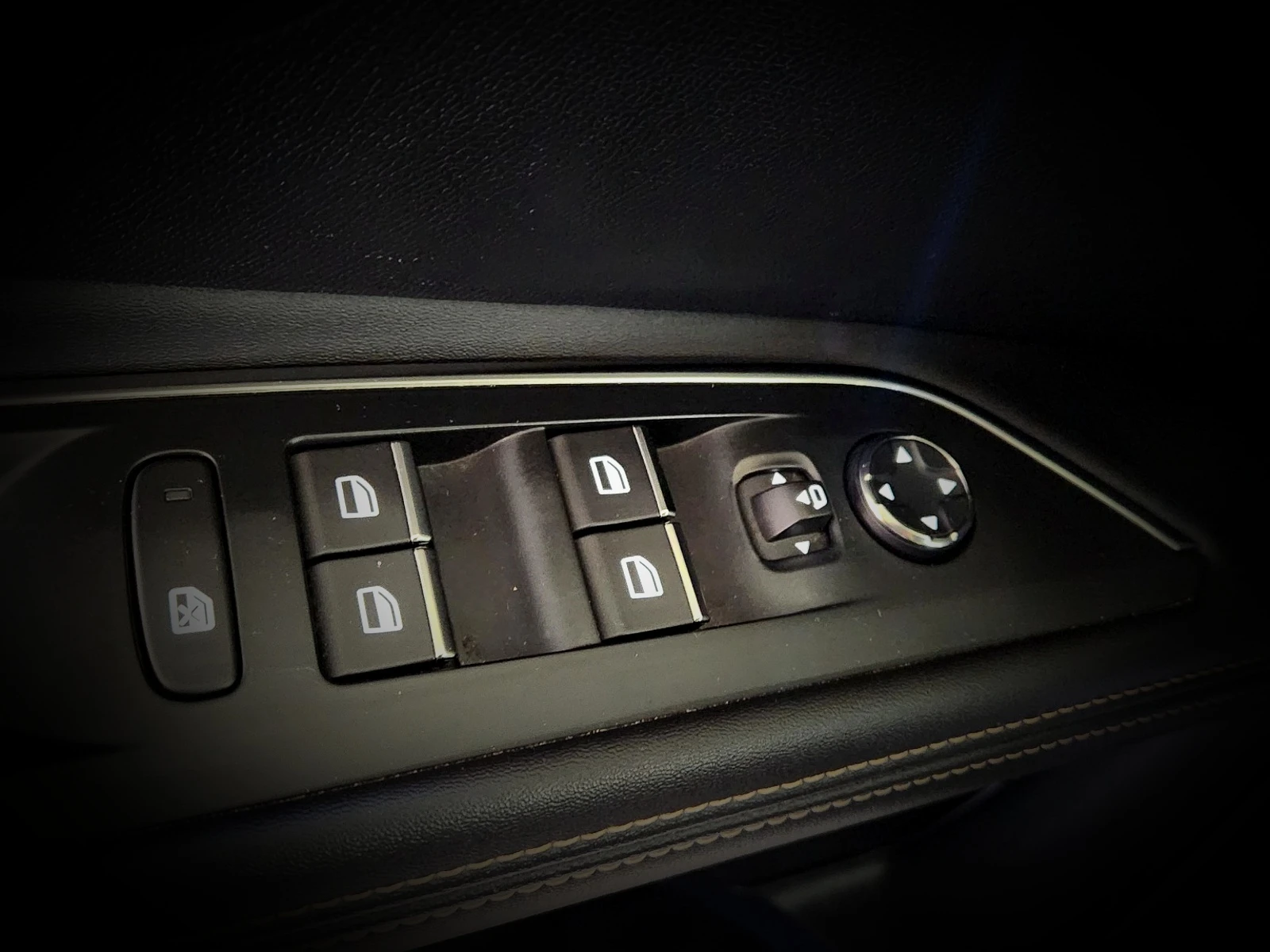 Peugeot 5008 GT, снимка 7 - Автомобили и джипове - 54248611