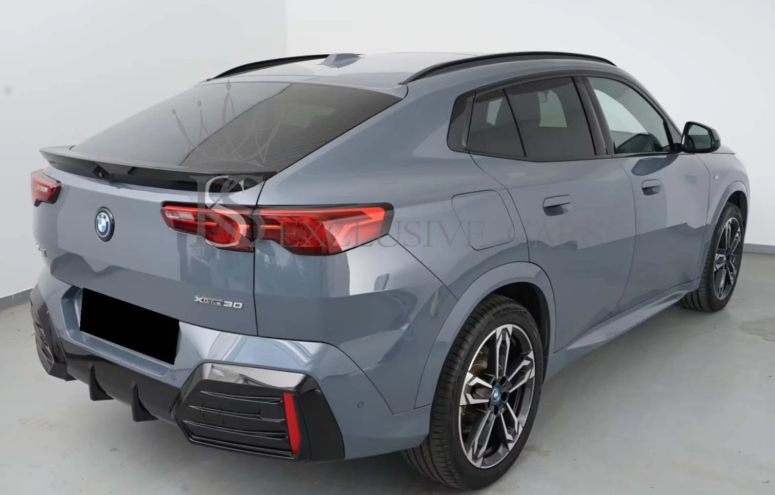 BMW iX2 xDrive30* M-SPORT* H/K* PANO* LED* MASSAGE* , снимка 3 - Автомобили и джипове - 54293050