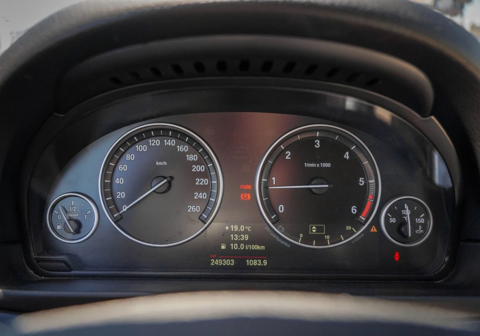 BMW 520 D РЪЧКА ЛИЗИНГ, снимка 8 - Автомобили и джипове - 54911203