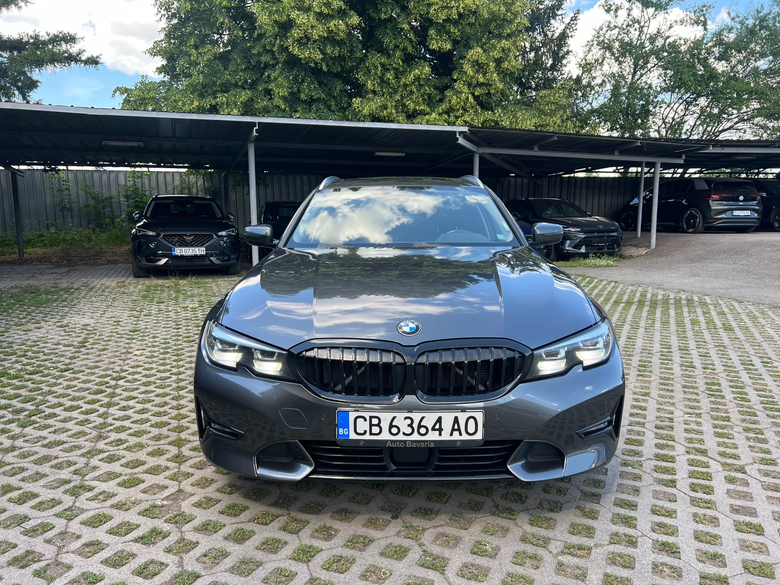 BMW 320 xDrive Luxury line , снимка 2 - Автомобили и джипове - 54971991