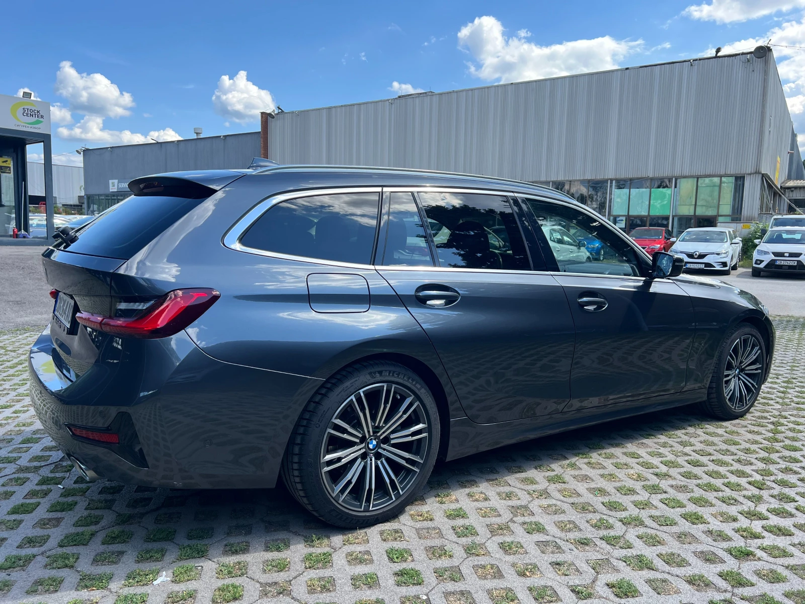 BMW 320 xDrive Luxury line , снимка 6 - Автомобили и джипове - 54971991