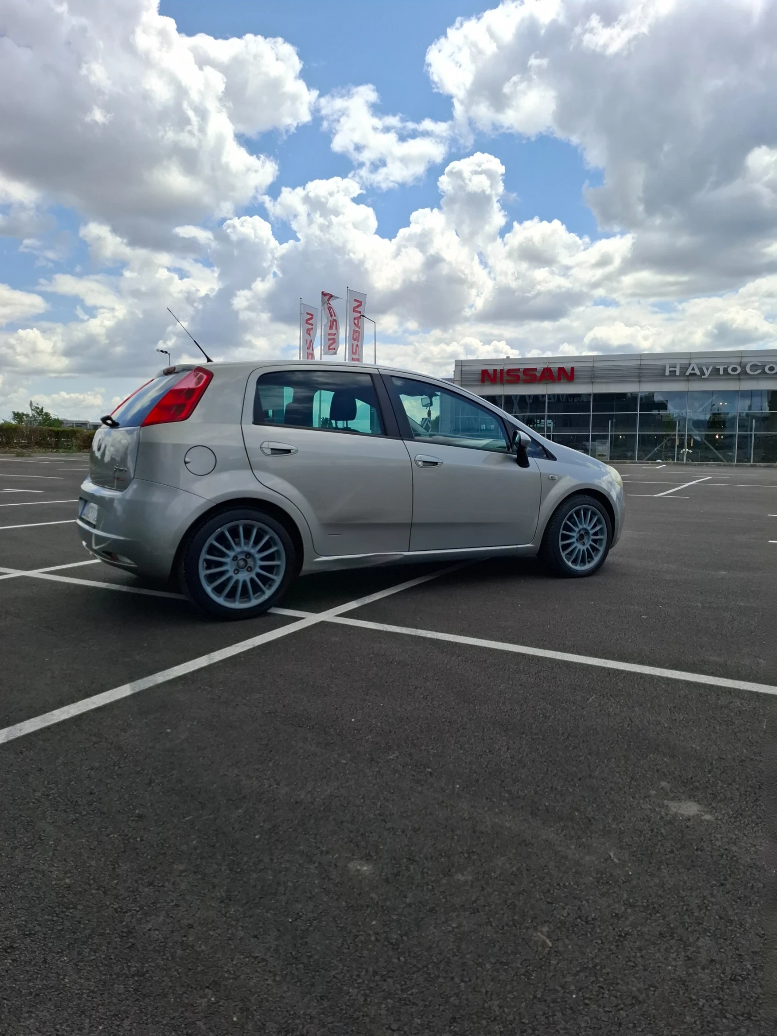 Fiat Punto T-jet 1.4 ABARTH, снимка 3 - Автомобили и джипове - 55417218