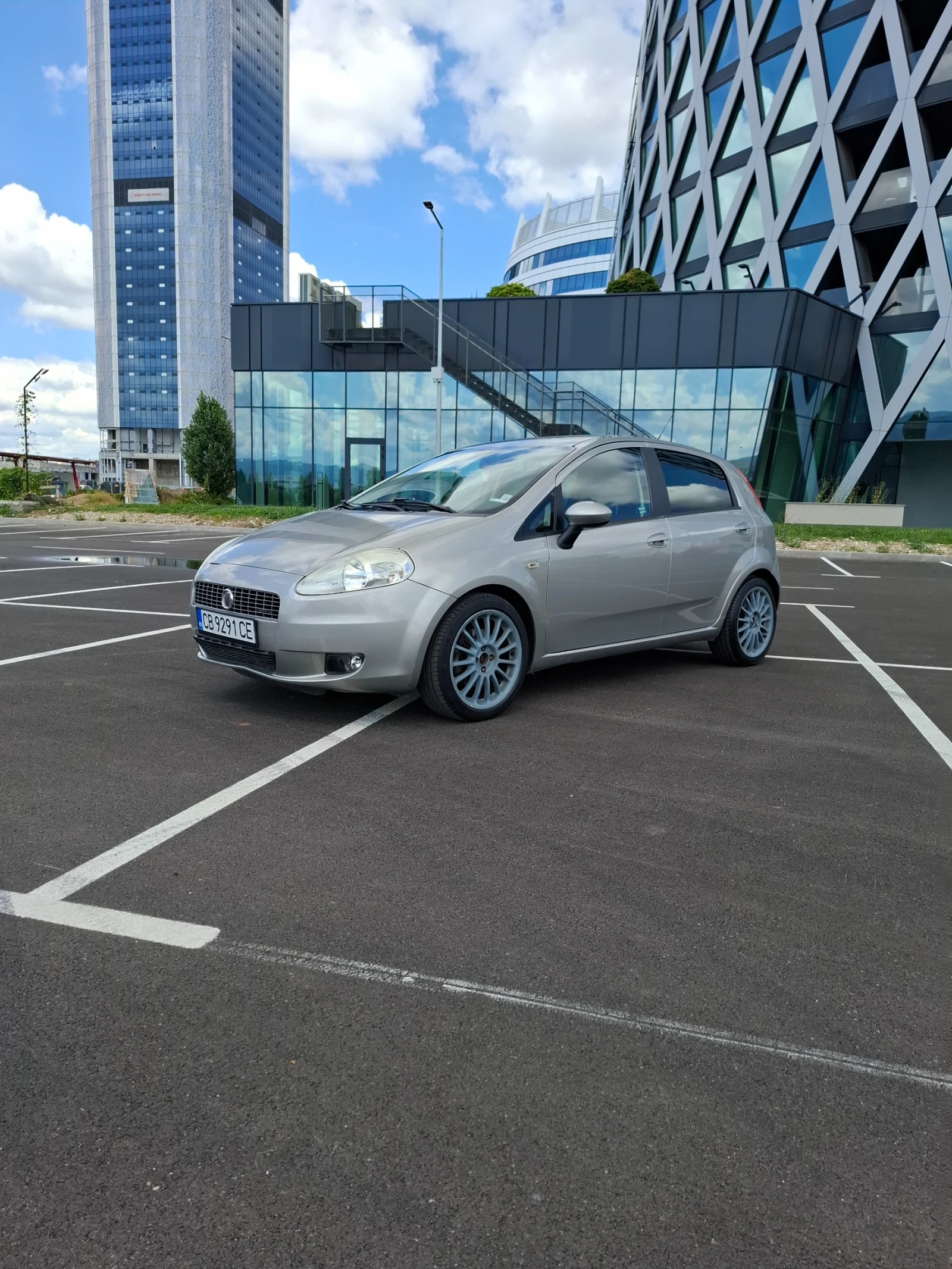 Fiat Punto T-jet 1.4 ABARTH, снимка 6 - Автомобили и джипове - 55417218