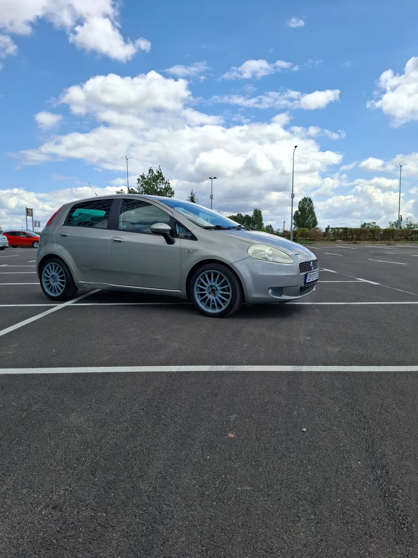 Fiat Punto T-jet 1.4 ABARTH, снимка 2 - Автомобили и джипове - 55417218