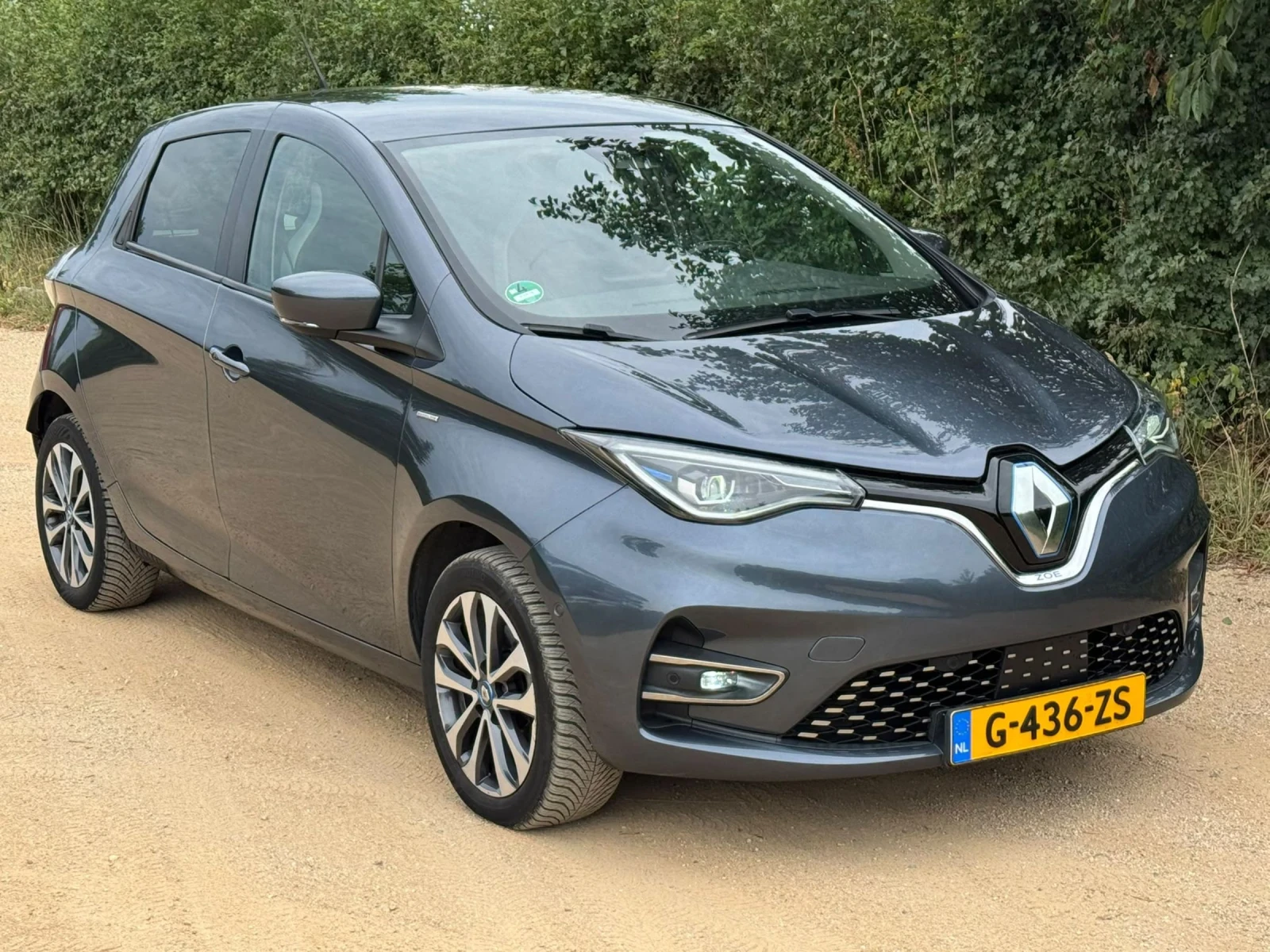 Renault Zoe R135 52kw CCS 50 kw limited one