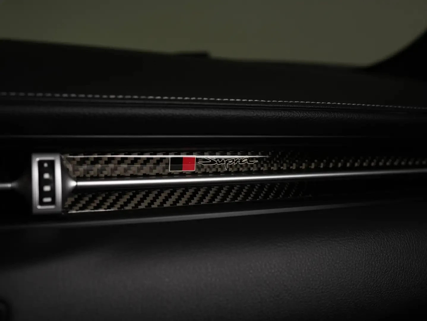 Toyota Supra GR B58 CARBON| JBL| HUD| КРАЙНА ЦЕНА, снимка 14 - Автомобили и джипове - 56072519