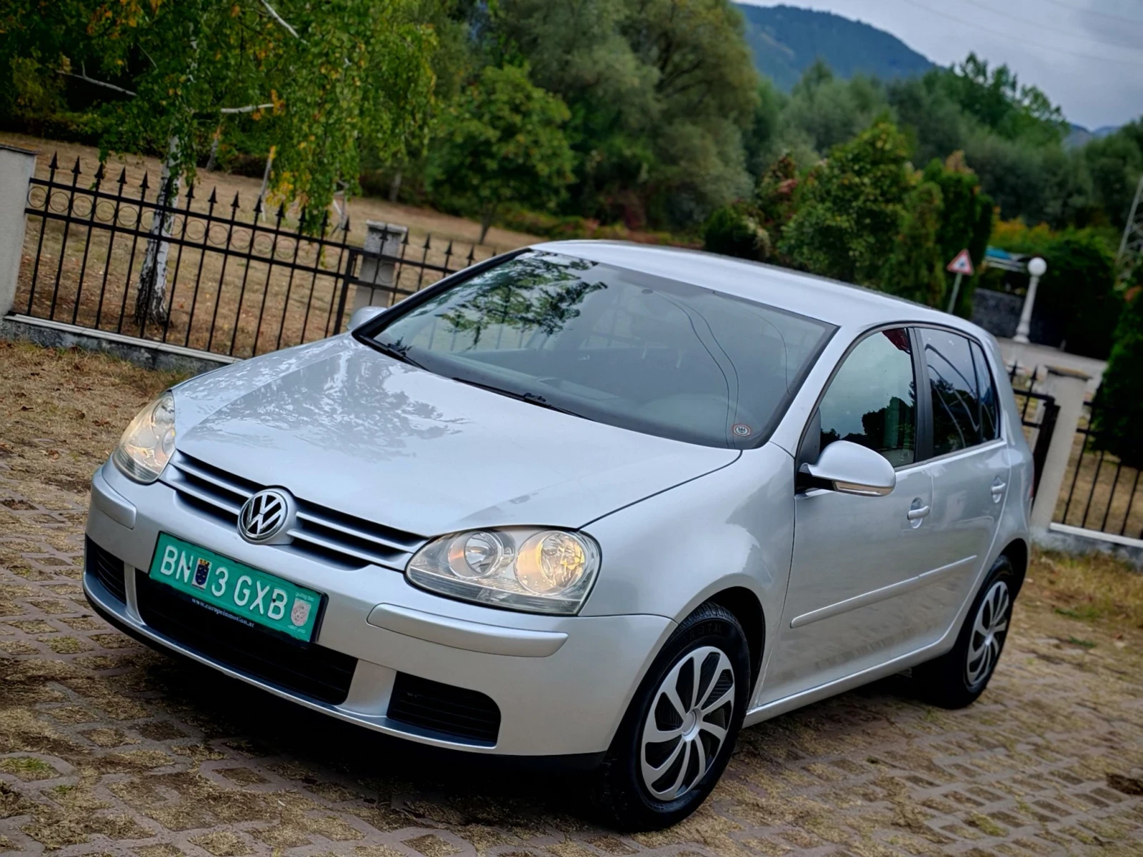 VW Golf 1.9TDI(90)* ANDROID* НОВ ВНОС* , снимка 2 - Автомобили и джипове - 56235699