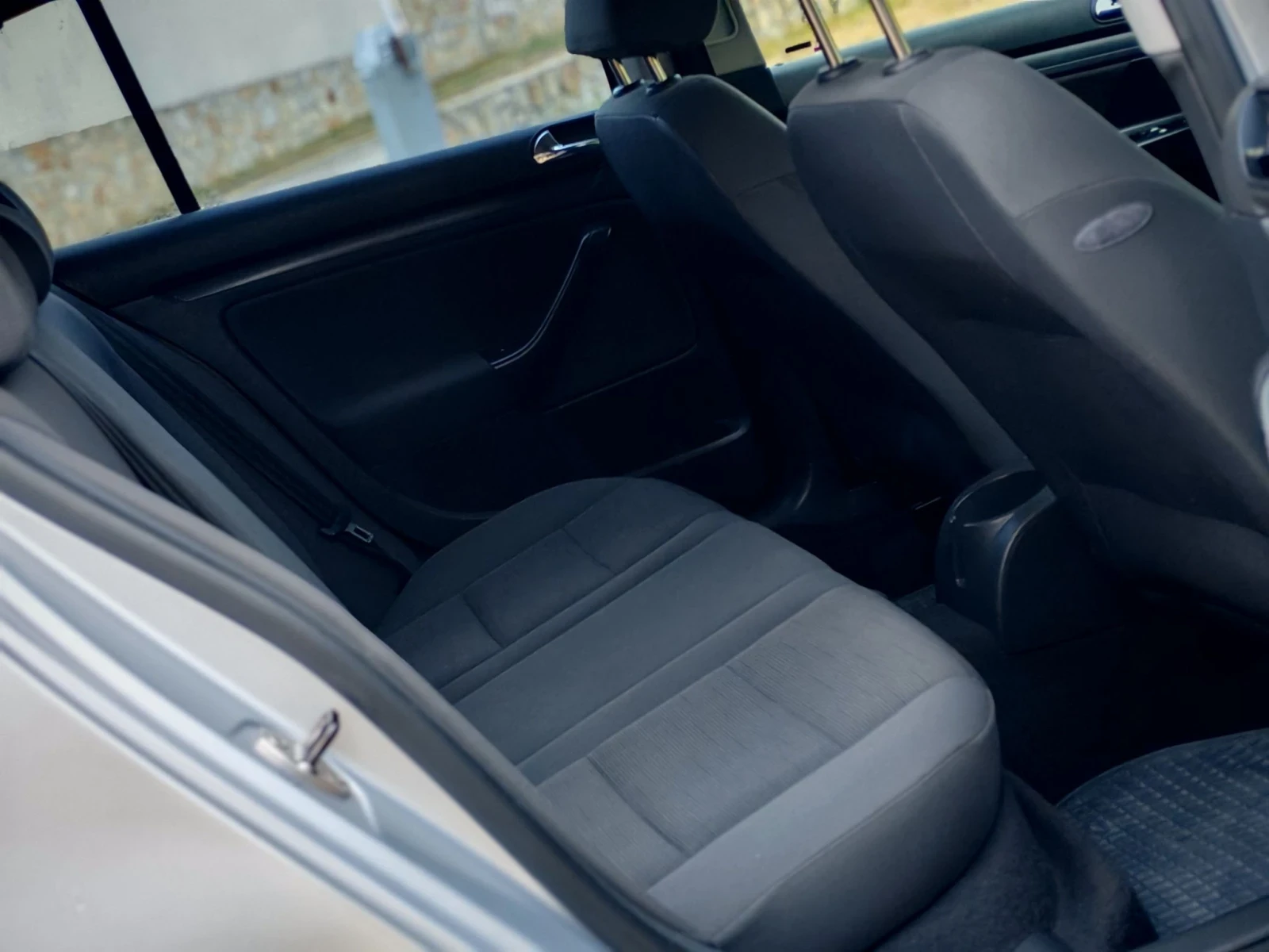 VW Golf 1.9TDI(90)* ANDROID* НОВ ВНОС* , снимка 15 - Автомобили и джипове - 56235699