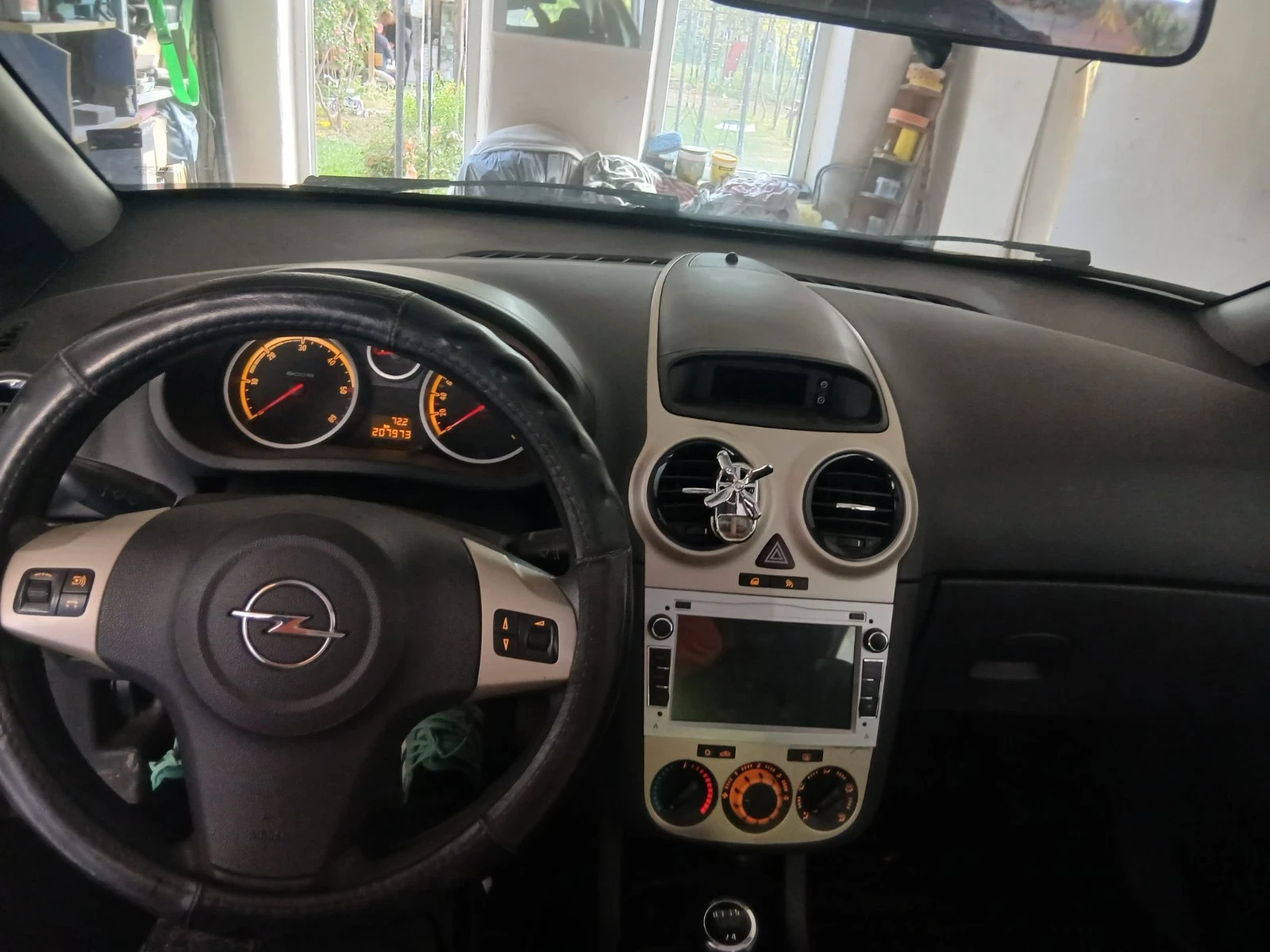 Opel Corsa D 1.3 CDTI, снимка 2 - Автомобили и джипове - 56309574