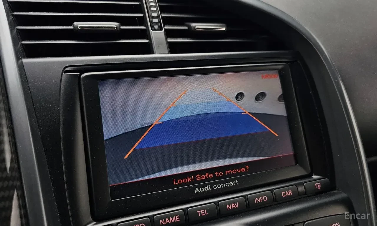 Audi R8 4.2* V8* , снимка 10 - Автомобили и джипове - 56370421