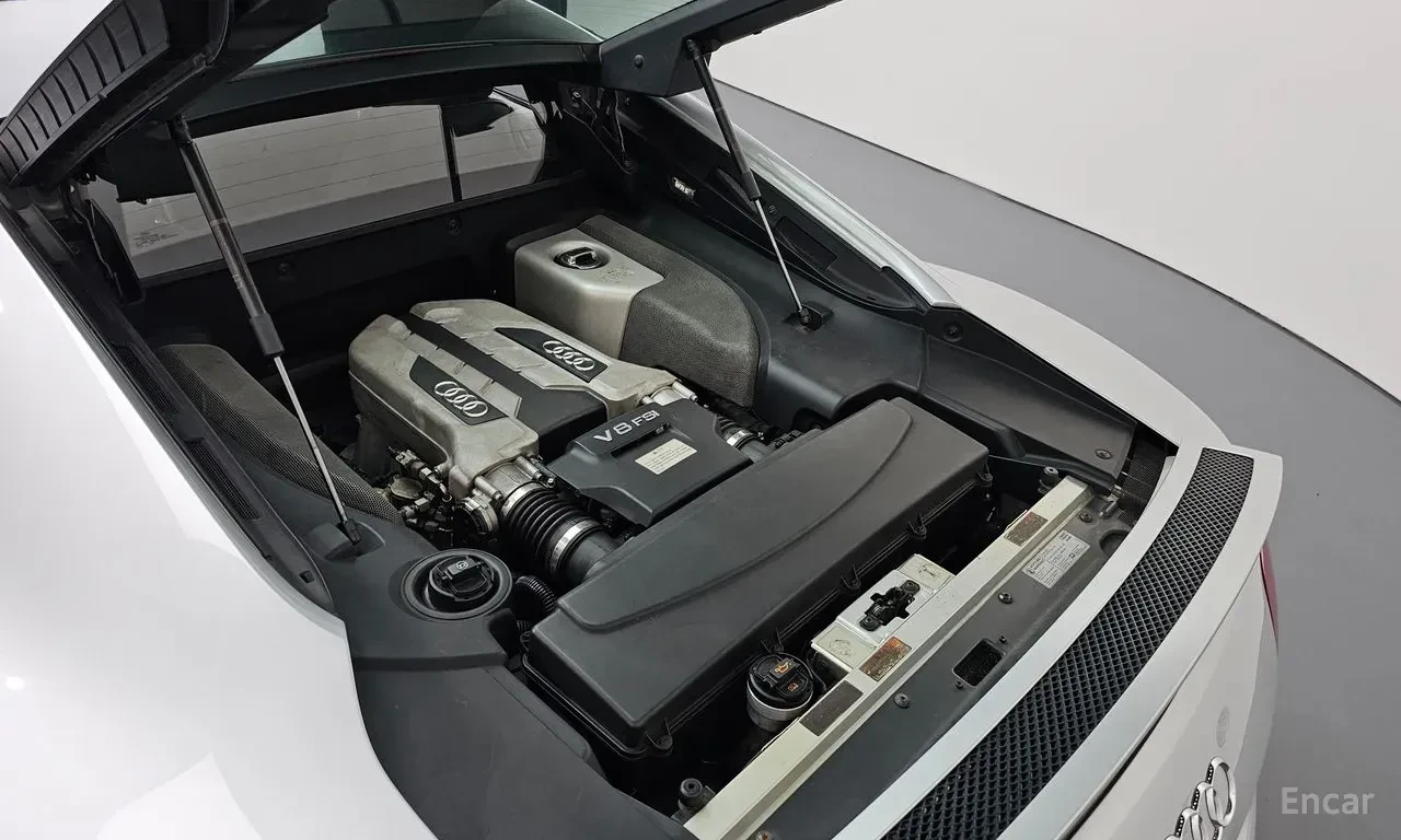 Audi R8 4.2* V8* , снимка 17 - Автомобили и джипове - 56370421