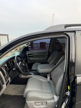 Toyota Sequoia 5.7 V8 Limited 4x4, снимка 13
