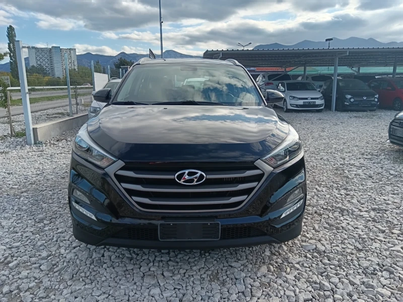 Hyundai Tucson, снимка 1 - Автомобили и джипове - 48412645