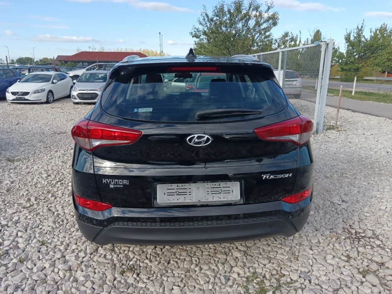 Hyundai Tucson, снимка 4 - Автомобили и джипове - 48412645