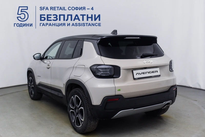 Jeep Avenger SUMMIT 1.2 e-Hybrid 48V Petrol 100 hp 6-DCT, снимка 7 - Автомобили и джипове - 48770394