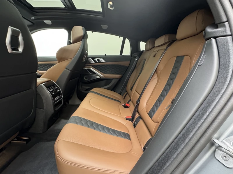 BMW X6 M Competition Sky Sitzl&#252;ft. Massage B&W ACC, снимка 12 - Автомобили и джипове - 51521076