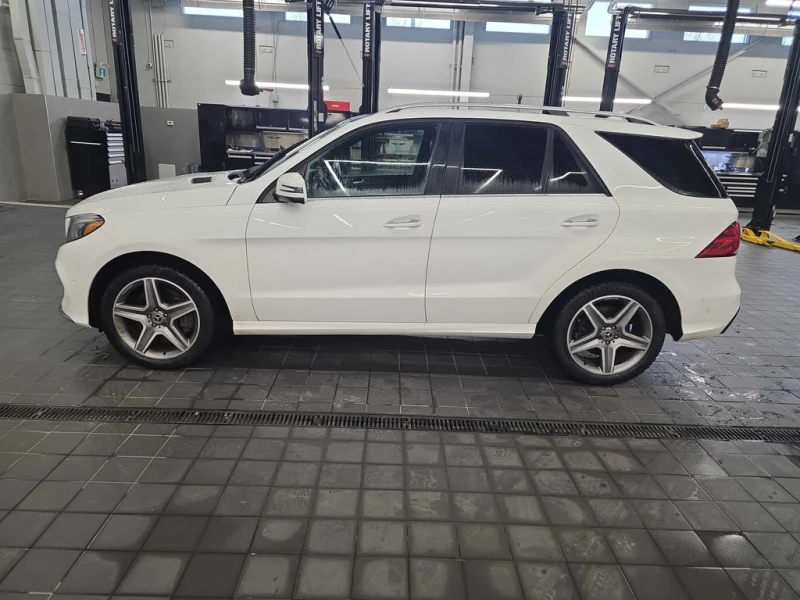 Mercedes-Benz GLE * 400 * CARFAX * БЕЗ ПЪРВОНАЧАЛНА ВНОСКА, снимка 2 - Автомобили и джипове - 53157581