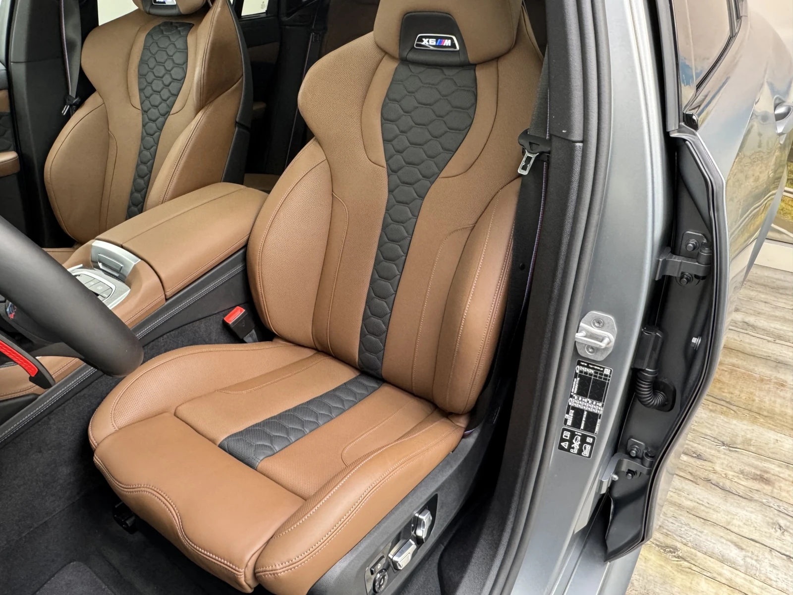 BMW X6 M Competition Sky Sitzlüft. Massage B&W ACC - изображение 9