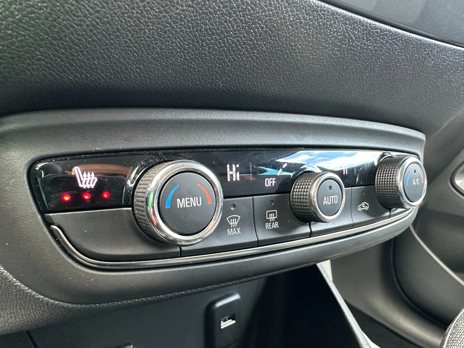 Opel Crossland X 1.2i 110 ../  | Mobile.bg   13