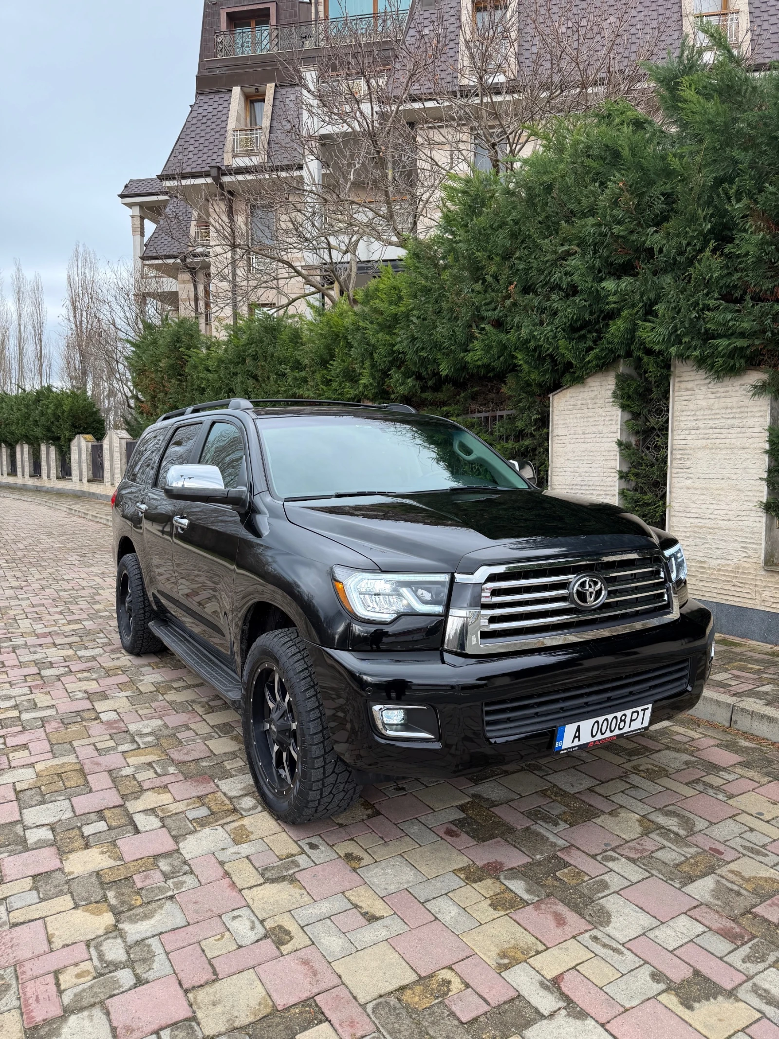Toyota Sequoia 5.7 V8 Limited 4x4