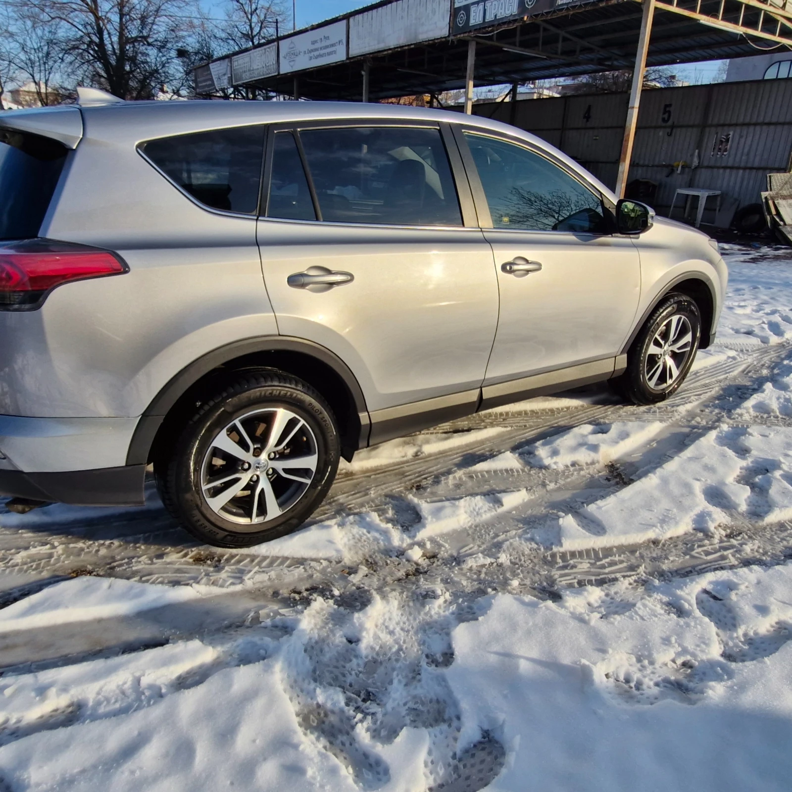 Toyota Rav4 | Mobile.bg � ����������� 14