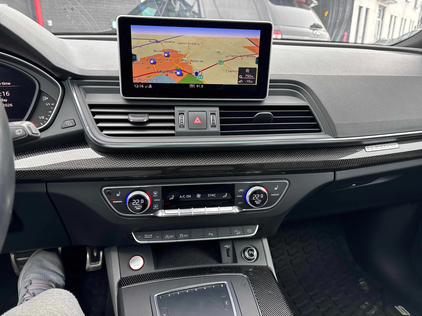 Audi SQ5 QUATTRO* TECHNIK* KEYLESS* АвтоКредит(ЦЕНА ДО БГ) - изображение 7