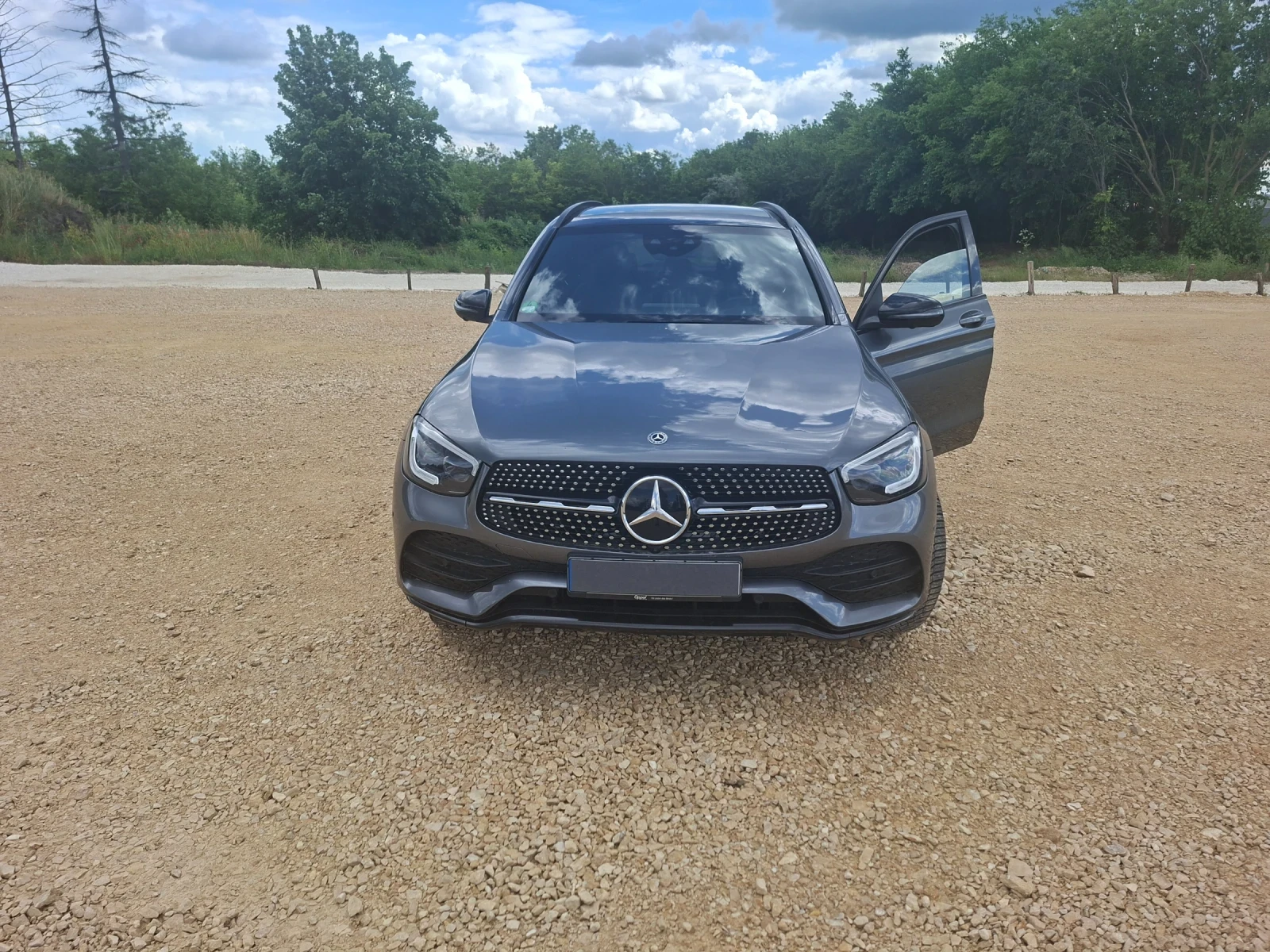Mercedes-Benz GLC 220 4matik, снимка 2 - Автомобили и джипове - 54895937