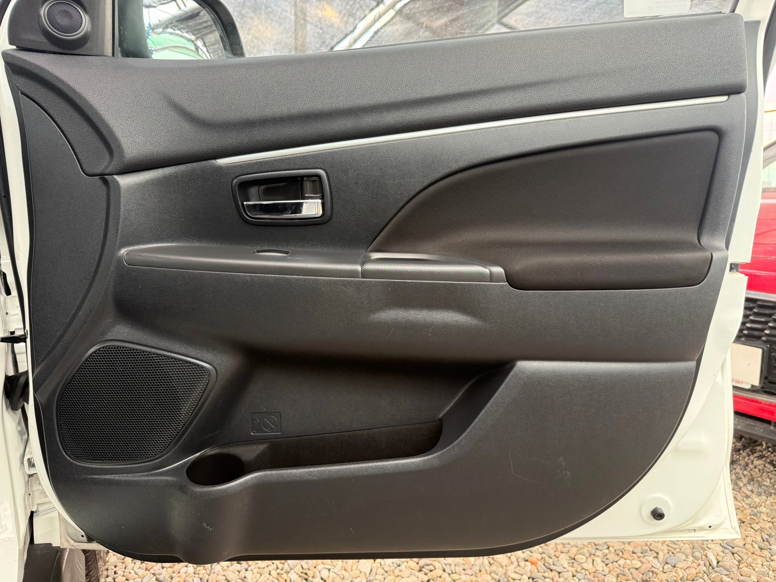 Mitsubishi ASX 2.0 i, снимка 14 - Автомобили и джипове - 55033868