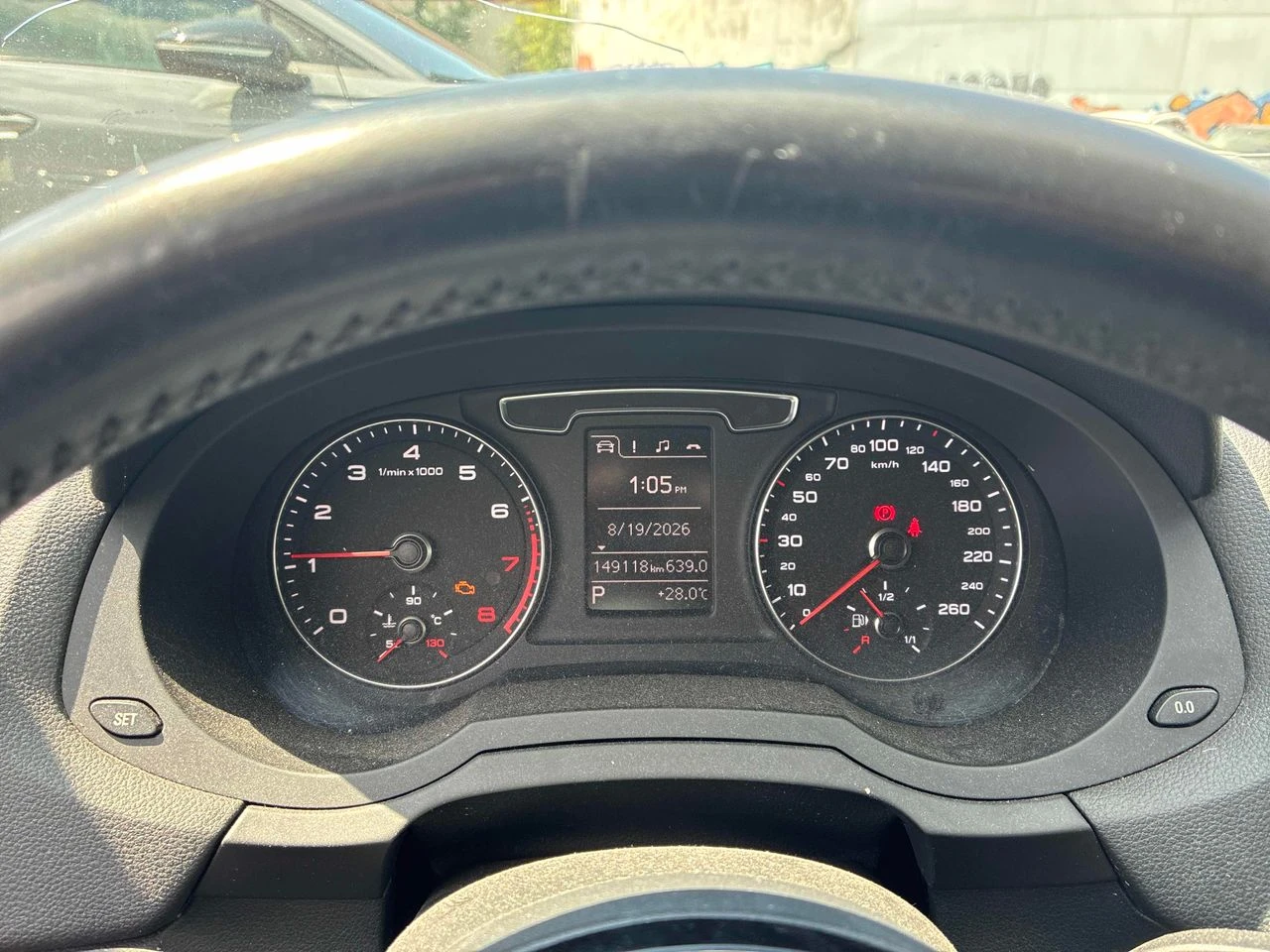 Audi Q3 Komfort, снимка 8 - Автомобили и джипове - 55803330
