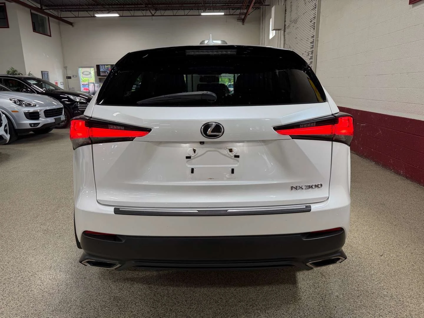 Lexus NX, снимка 5 - Автомобили и джипове - 56020732